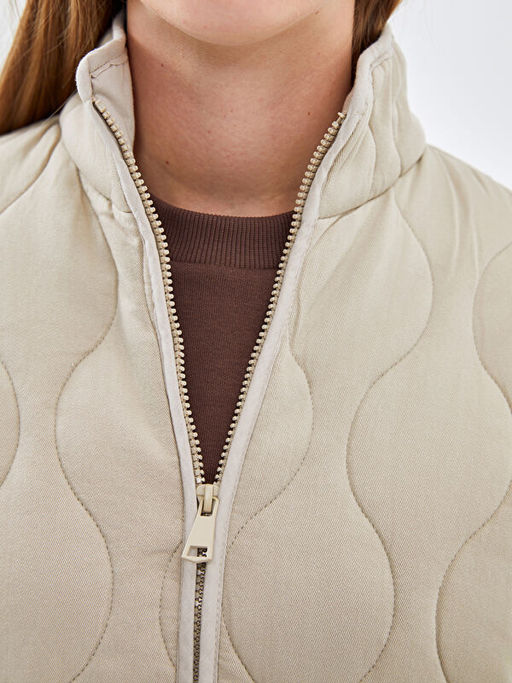 Dik Yaka Kapitone Oversize Kad?n ?i?me Mont