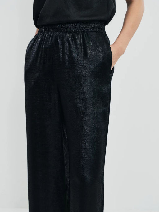 Прямые брюки из блестящей ткани / Zarina