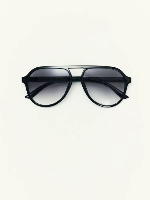 Солнцезащитные очки в пластиковой оправе / Zarina  фото 3