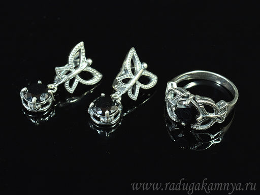 Кольцо серьги с цирконом искусственным, цв.черный размер 19