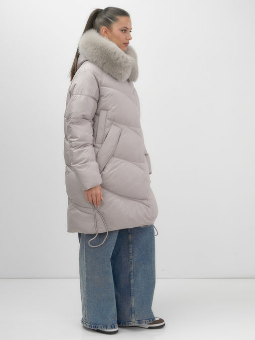 Пальто зимнее утепленное с мехом и капюшоном тренд светло-коричневого цвета 7745SK - Visdeer фото 12