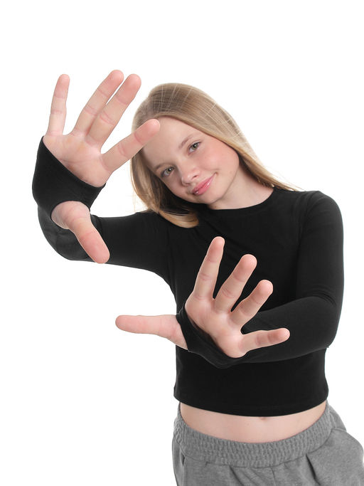 Лонгслив трикотажный спортивный с вырезом для пальца 22-7695 черный - Mini maxi фото 3