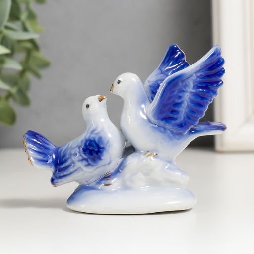 Фигурка керамика «2 голубка с розой, синие», со стразами, 6.7×9.2×3 см