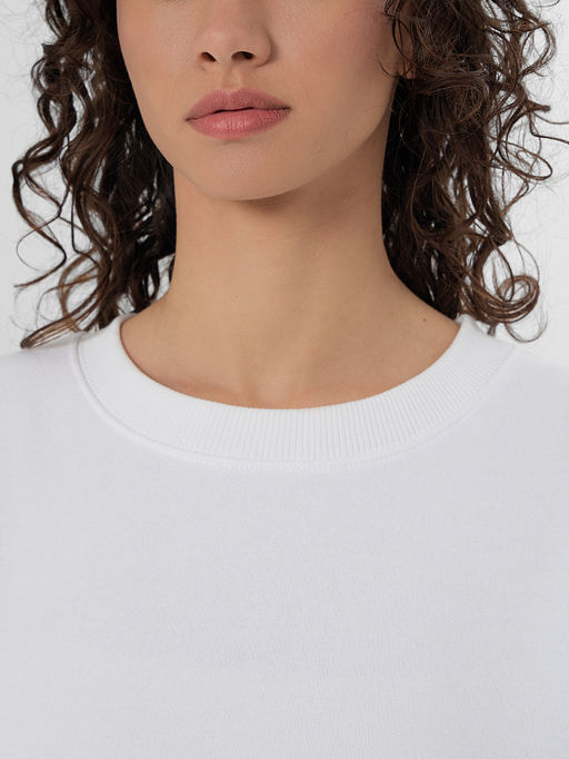 Свитшот женский белый из футера с начесом - Mark formelle фото 4