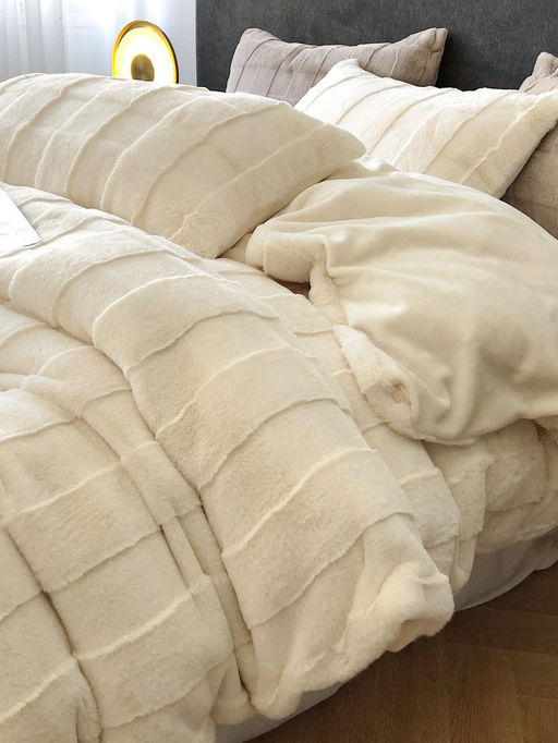 КПБ меховое MENCY с простыней и наволочками MENMEX ЧЕРНЫЙ