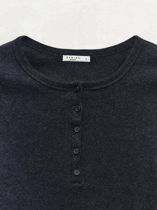 Лонгслив с застежкой на груди / Zarina  фото 10