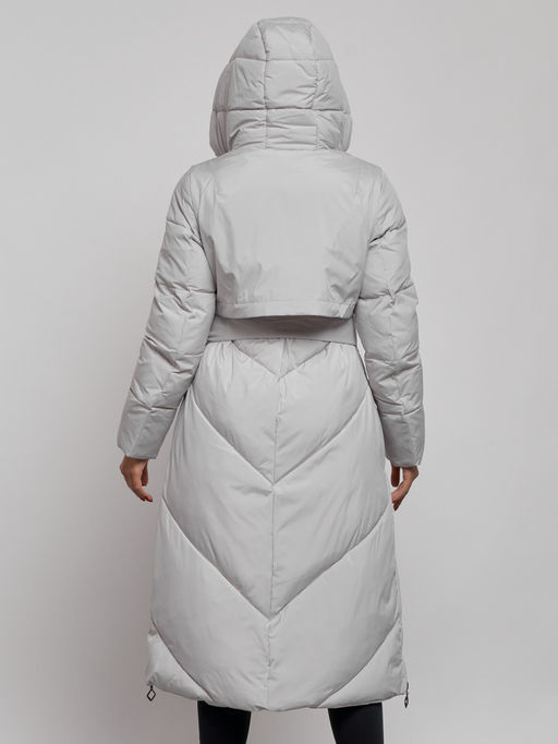 Пальто утепленное молодежное зимнее женское светло-серого цвета 52356SS - Holdluck фото 17
