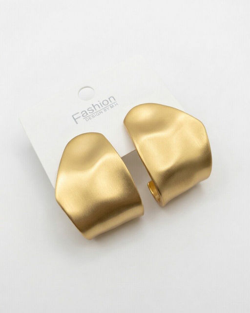 Стильные серьги