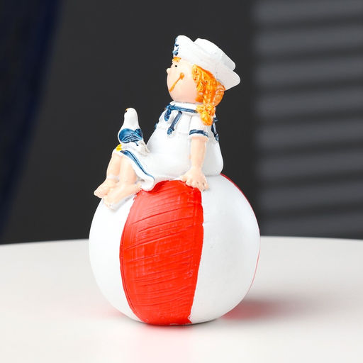 Фигурка «Девочка-морячка на шаре», красный, 12 см