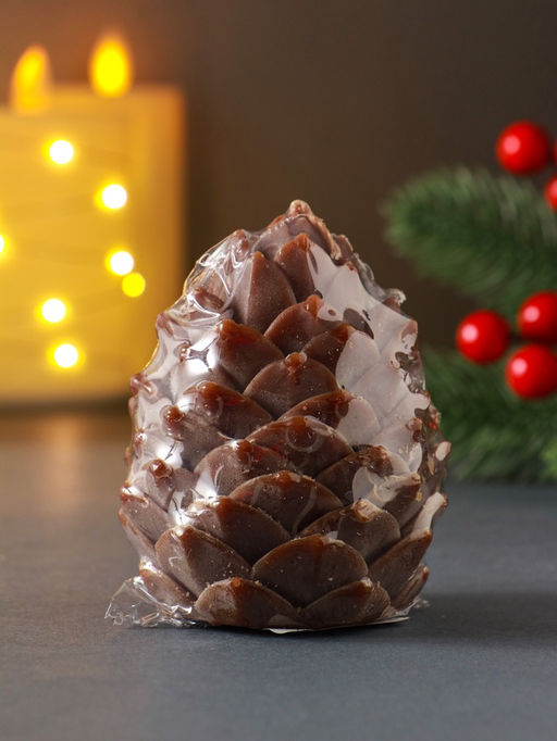 Цена за 3 шт. Свеча декоративная «Шишка новогодняя», 6×7.5 см