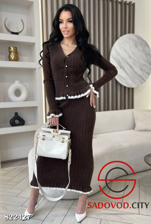 Костюм женский из альпаки