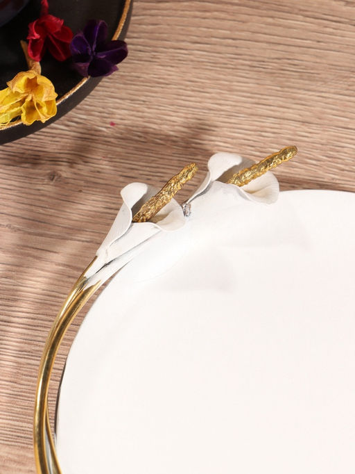 Блюдо сервировочное круглое Белые каллы белое с золотом. нержавеющая сталь 21х21,5х4 см - Simaland фото 4