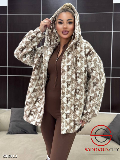 Бомбер женский с капюшоном - Bruno фото 4