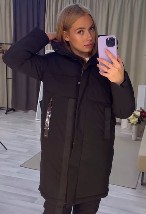 Пальто утепленное молодежное зимнее женское черного цвета 59018Ch - Mtforce фото 22