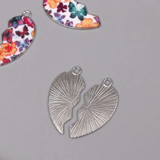 Цена за 2 шт. Декор для творчества металл, эмаль Сердце с бабочками, набор 2 шт., 3?2.8 см