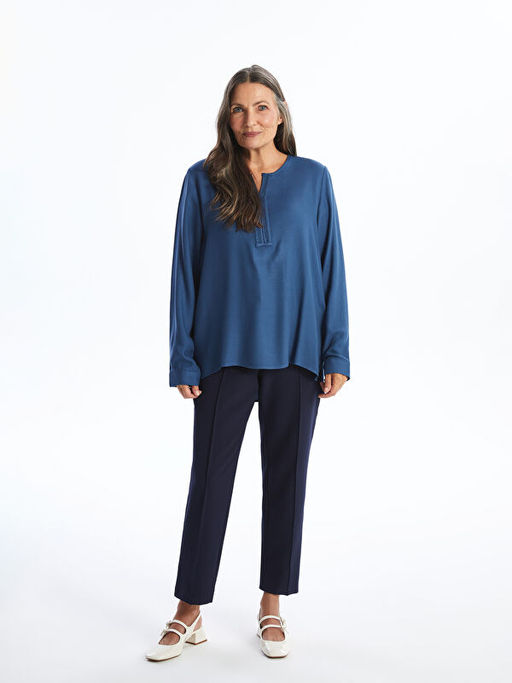 Ka??k Yaka Nak??l? Kad?n Bluz