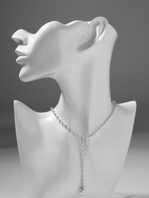 Колье с жемчугом Олимпия, белое в серебре, 32 см