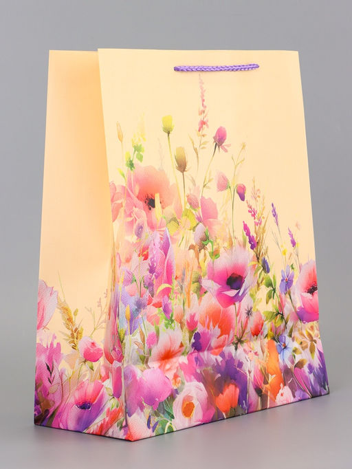 Цена за 2 шт. Пакет подарочный ламинированный вертикальный Прогулка по лугу, 26?12?32 см