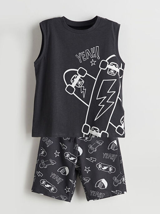 Bask?l? Erkek ?ocuk Ti??rt ve ?ort 2li