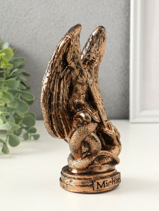 Фигура "Архангел Михаил" 20х12х8 см, золото