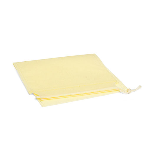 Набор продуктов с дощечкой и ножиком