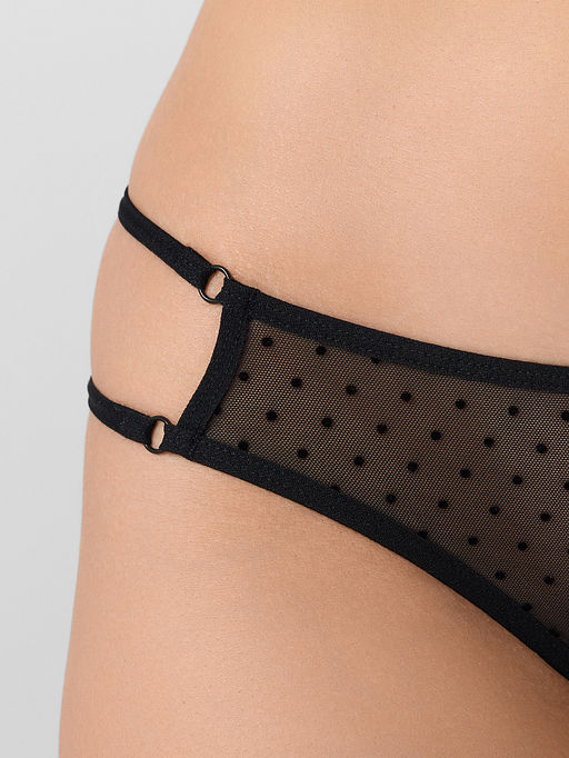 Цена за 2 штуки! Трусы бразилиана женские с вырезами в боковых частях черные - Mark formelle фото 5