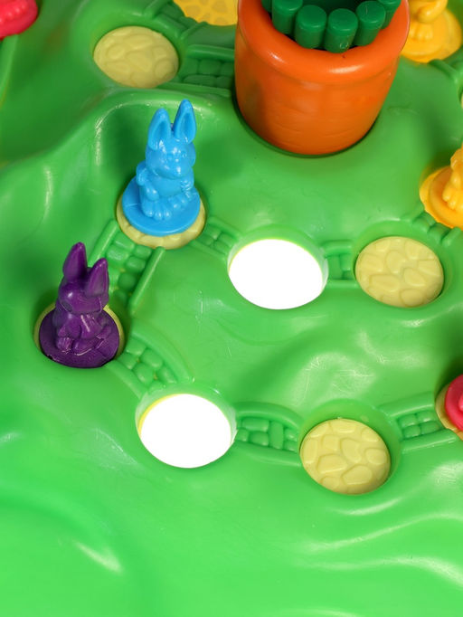 УЦЕНКА Настольная игра на внимательность Ушастые гонки, 24 карточки, 16 зайцев, 2-4 игрока, 4+