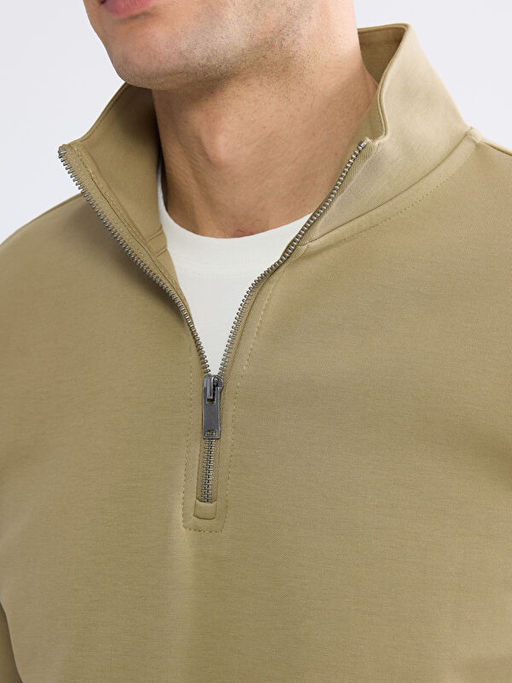 Dik Yaka Erkek Sweatshirt