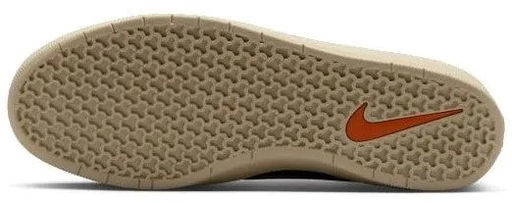 Кроссовки взрослые