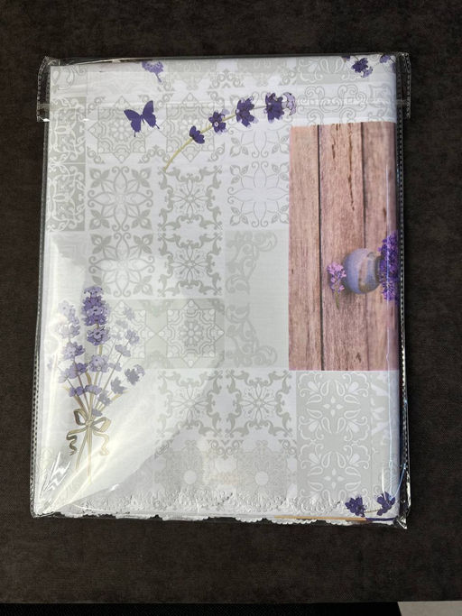 Скатерть VANESSA 137*220 см арт. 210 (137-220-210)