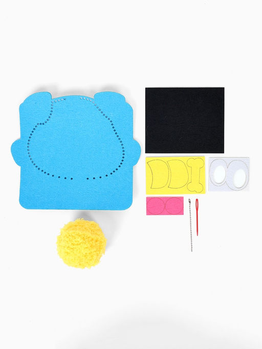 Вышивка по фетру "Собака"