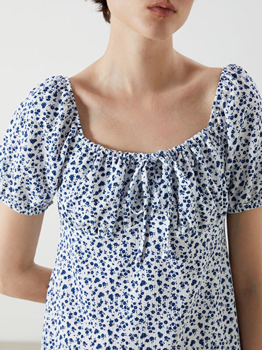 Ba?lamal? Yaka ?i?ekli Mini Elbise