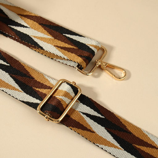 Ручка для сумки «Орнамент косичка», стропа, с карабинами, 139±3×3.8 см, бежевая, белая, чёрная