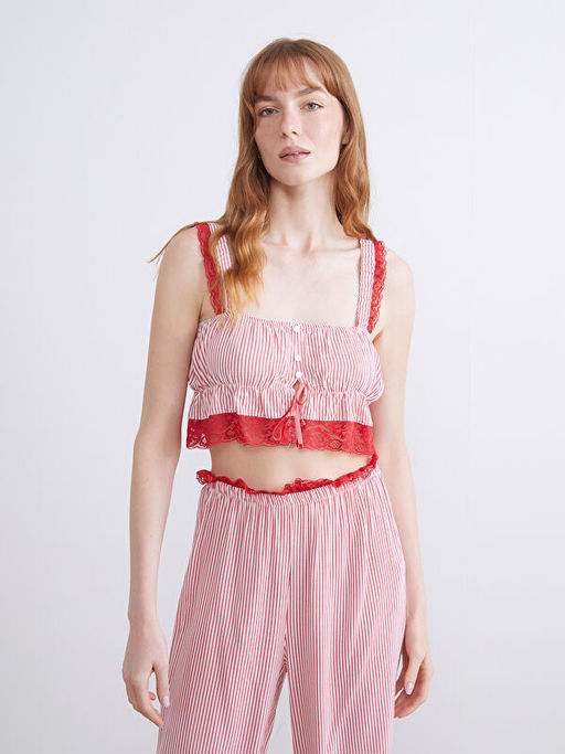 Dantel Detayl? Kad?n Pijama Tak?m?