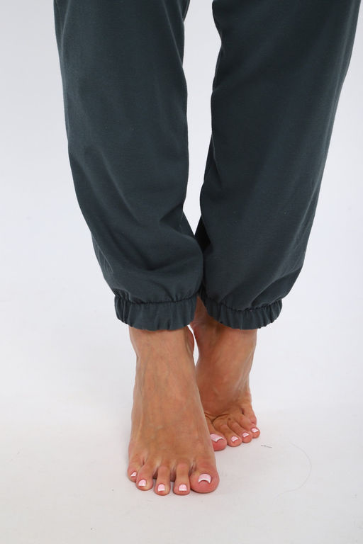 Брюки женские из кулирки на резинке серый