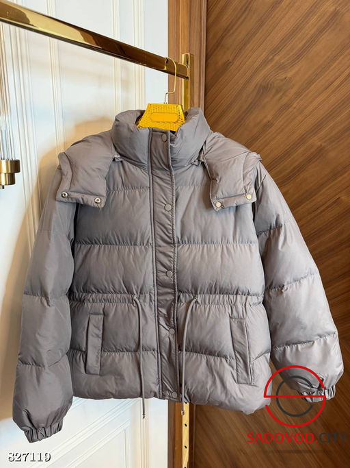 Куртка весенняя женская