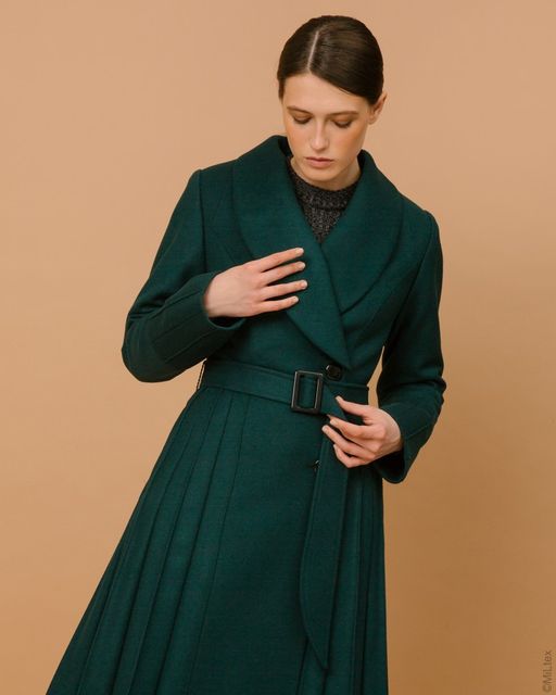 Зимнее шерстяное пальто с юбкой гофре макси, изумрудное. Арт. 322у