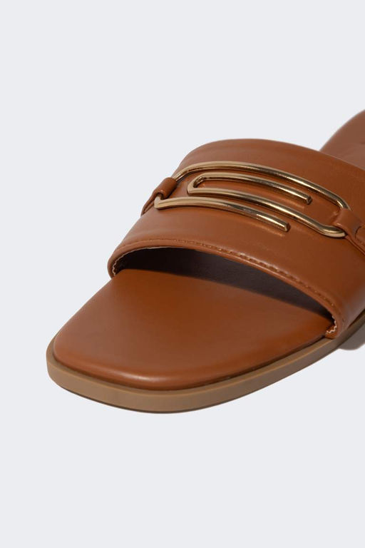 Женские тапочки из искусственной кожи на плоской подошве с одним ремешком - Defacto фото 6