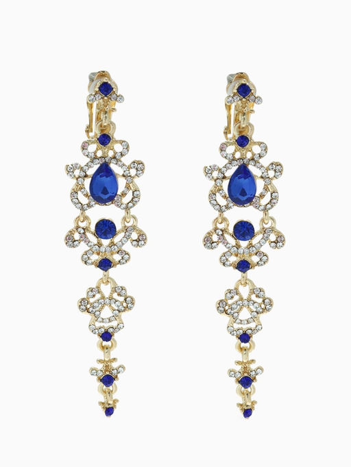 Клипсы для ушей висячие со стразами QF Ажур, капли с завитками, цвет бело-синий в золоте