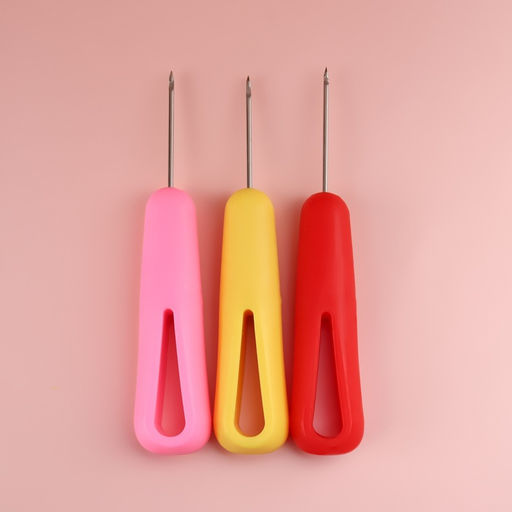 Цена за 2 шт. Шило швейное, с крючком, d=2 мм, 14×3 см, лезвие 4.5 см, МИКС