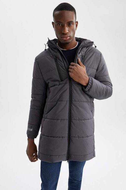 Водонепроницаемая длинная куртка-пуховик с капюшоном и принтом. Парка - Defacto фото 4