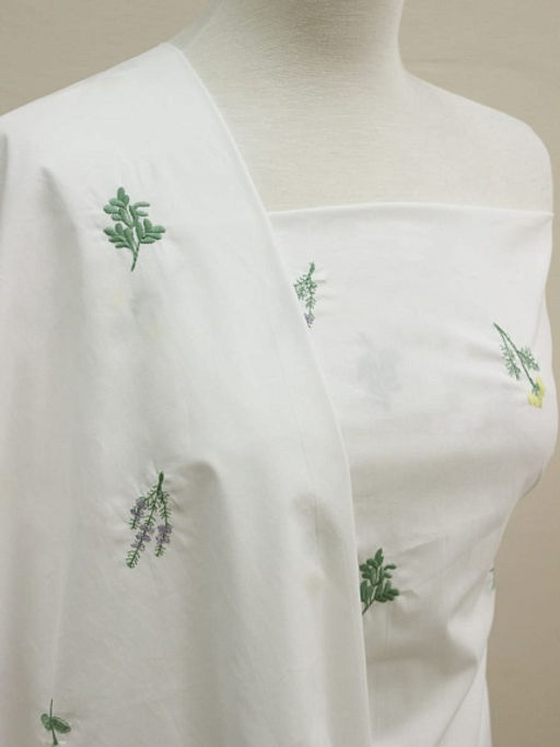 Перкаль Премиум с вышивкой Полевые цветочки цв.белый, СОРТ2, ш.1.54м, хл-100%, 115гр/м.кв - Купава фото 6