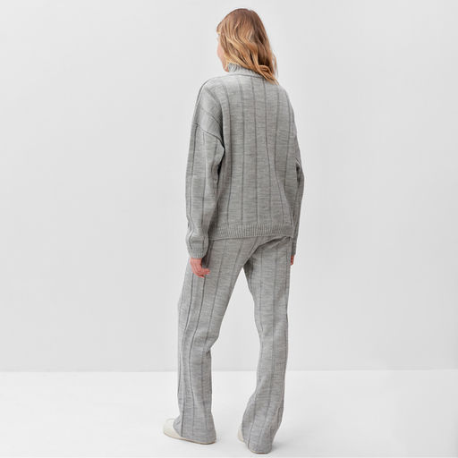 Костюм женский (джемпер, брюки) MINAKU: Knitwear Collection, размер 42-44, светло-серый