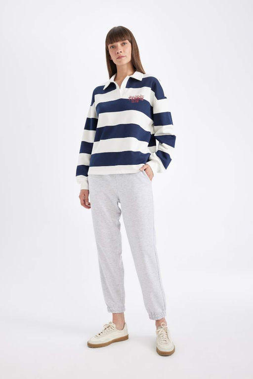 Плотный свитшот с принтом и воротником-поло Relax Fit - Defacto фото 2