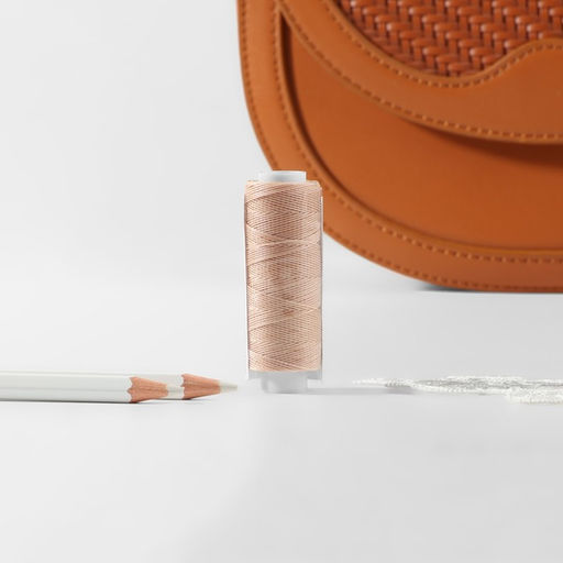 Цена за 3 шт. Нитки вощёные, кручёные, круглые, 300D/3, 0.35 мм, 60±2 м, бежевые