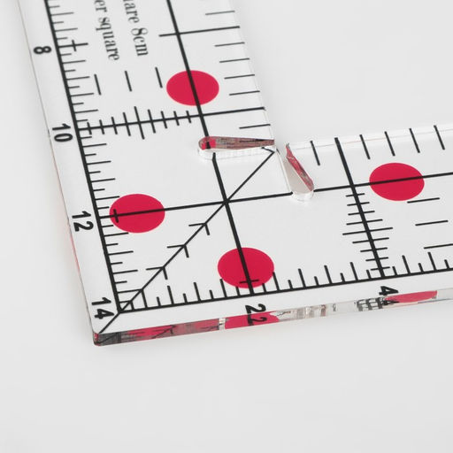 Линейка для квилтинга и пэчворка, с отверстием, 15×15 см, толщина 3 мм, цвет прозрачный/розовый