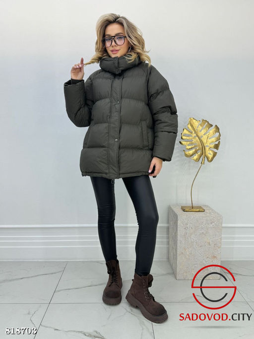 Куртка зимняя с капюшоном