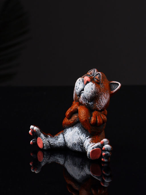 Фигурка полистоун «Кот эгоист», 7.1×8.7×5 см