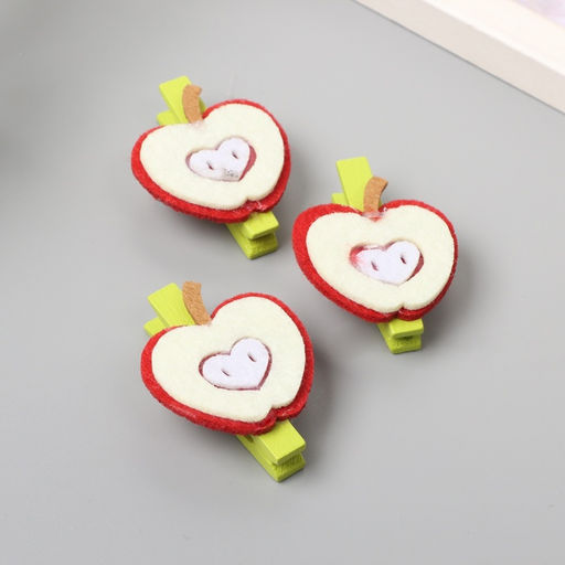 Цена за 2 шт. Декор для творчества дерево, фетр «Прищепка. Половинка яблока», набор 3 шт., 1.3×3.5×4.8 см