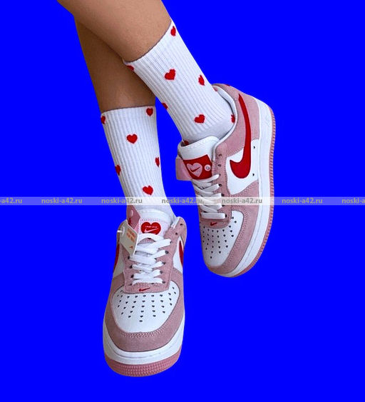 Цена за 10 пар. Байвей высокие носки белые с принтом "Сердечки" арт. 2344